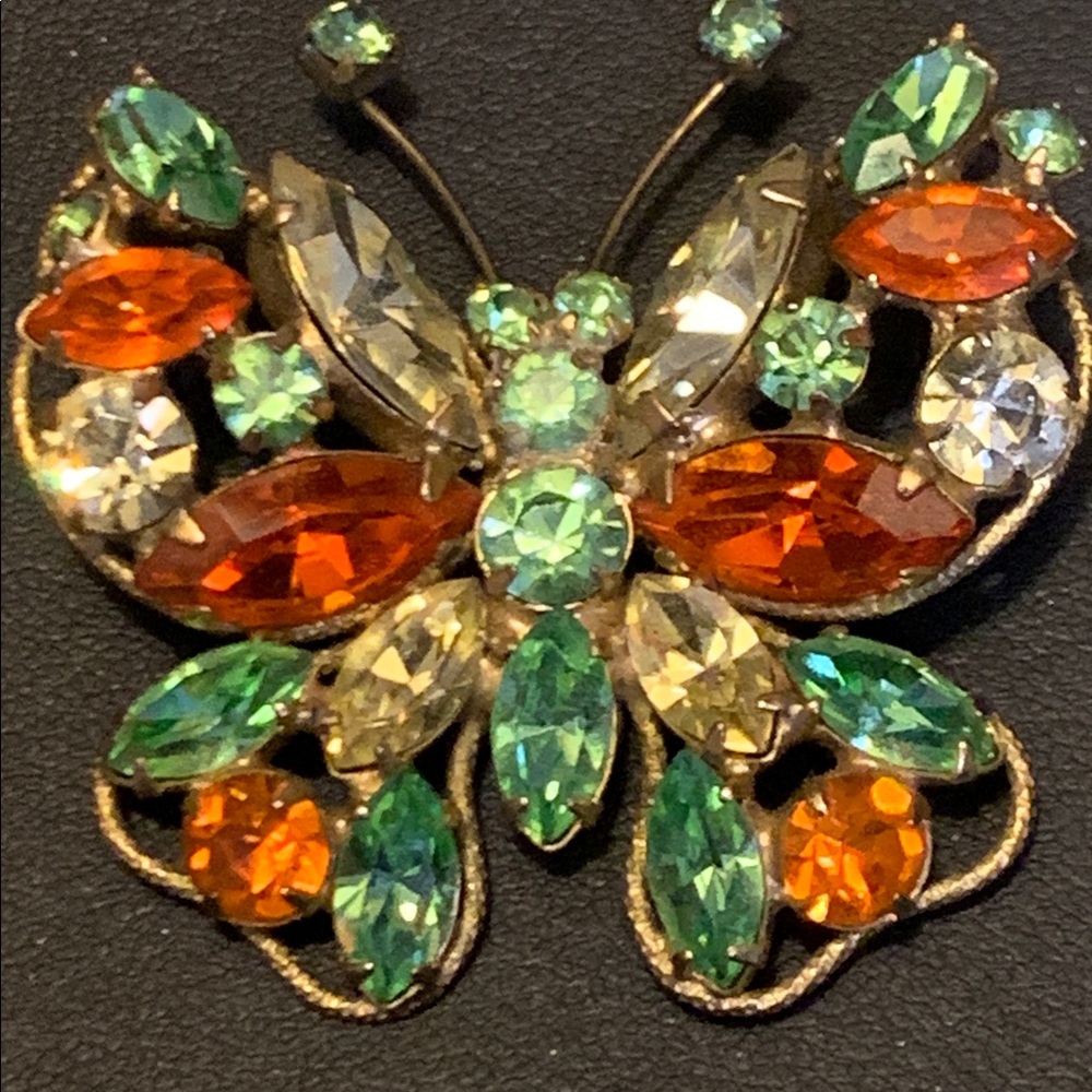 Regency Butterfly Brooch - Picture 4 of 9